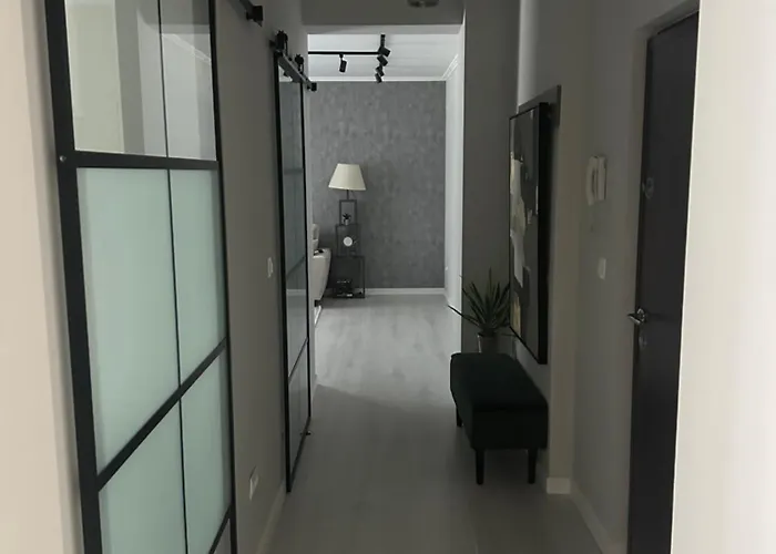 Dianas Appartement *